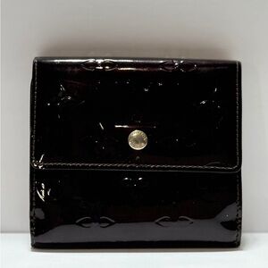Louis Vuitton Vernis Compact Wallet